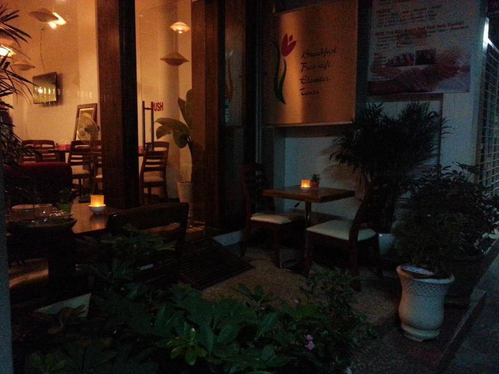 Pink Tulip Hotel Ciudad Ho Chi Minh  Exterior foto