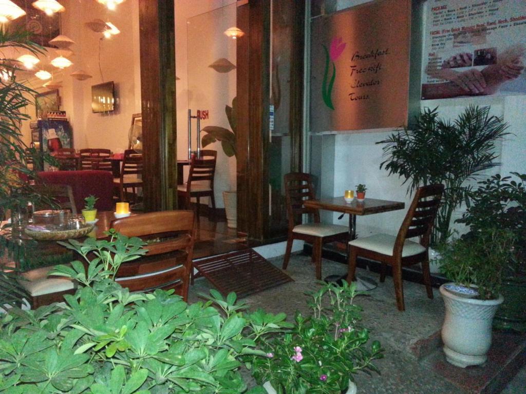 Pink Tulip Hotel Ciudad Ho Chi Minh  Exterior foto